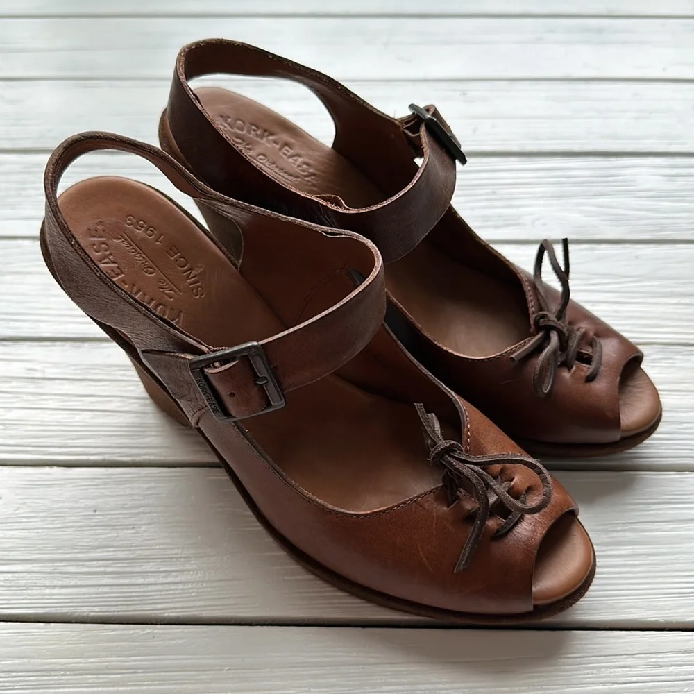 Kork-Ease Brown Bellevue Leather Wedge Sandal Lace-Up size 10